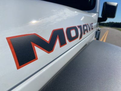 2025 Jeep Gladiator GLADIATOR MOJAVE 4X4
