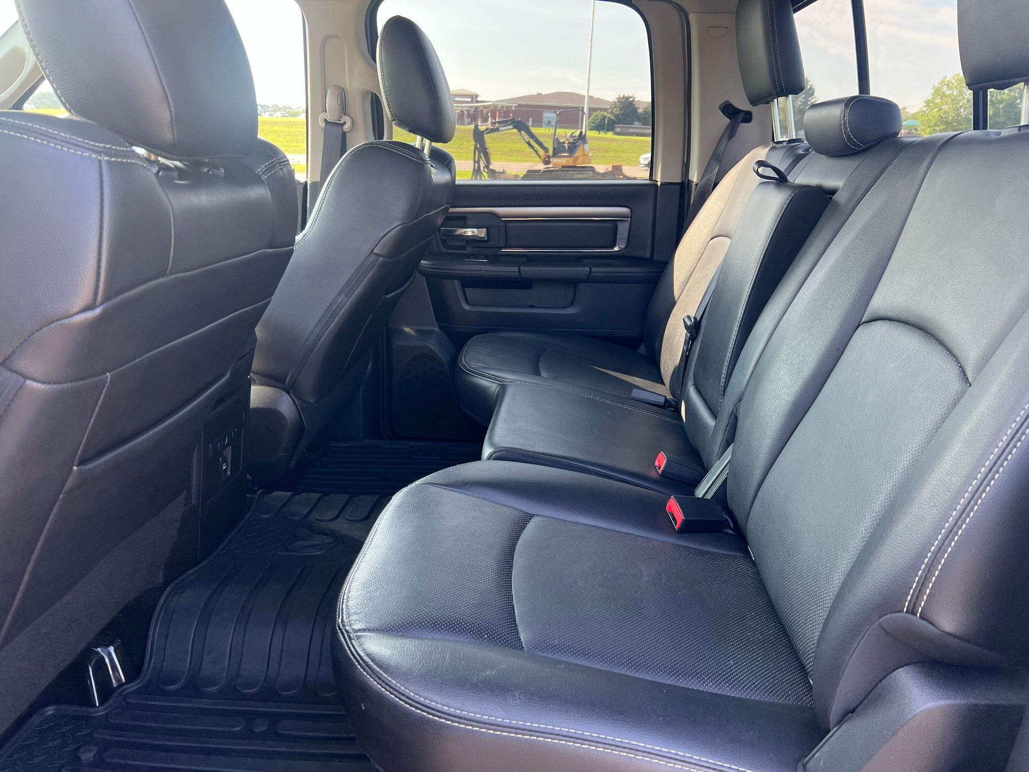 2015 RAM 1500 Sport