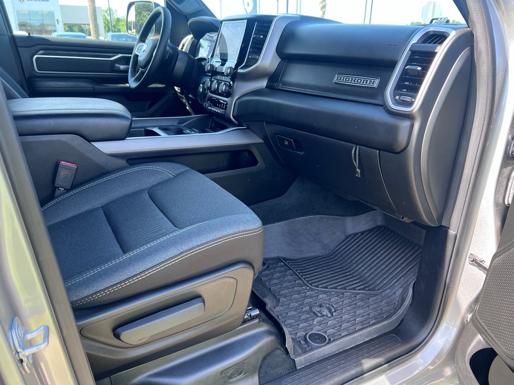 2022 RAM 1500 Big Horn Quad Cab 4x2 6'4' Box