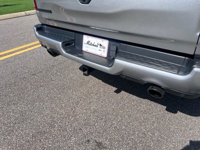 2022 RAM 1500 Big Horn Quad Cab 4x2 6'4' Box
