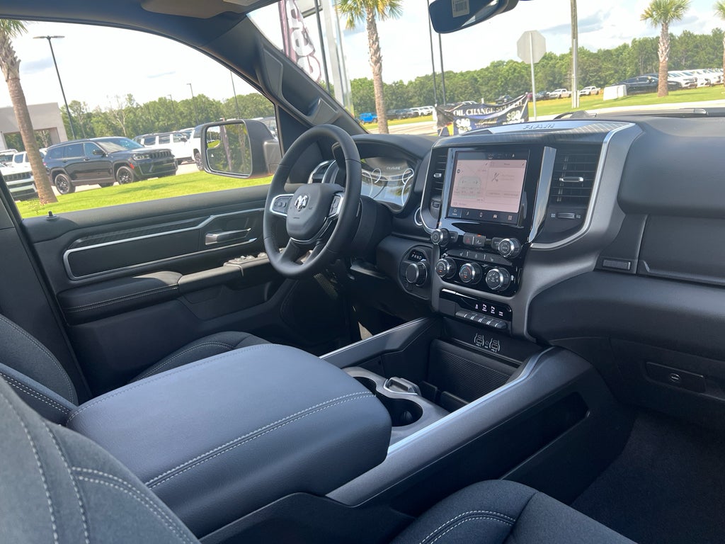 2026 RAM 1500 RAM 1500 BIG HORN CREW CAB 4X2 5'7' BOX