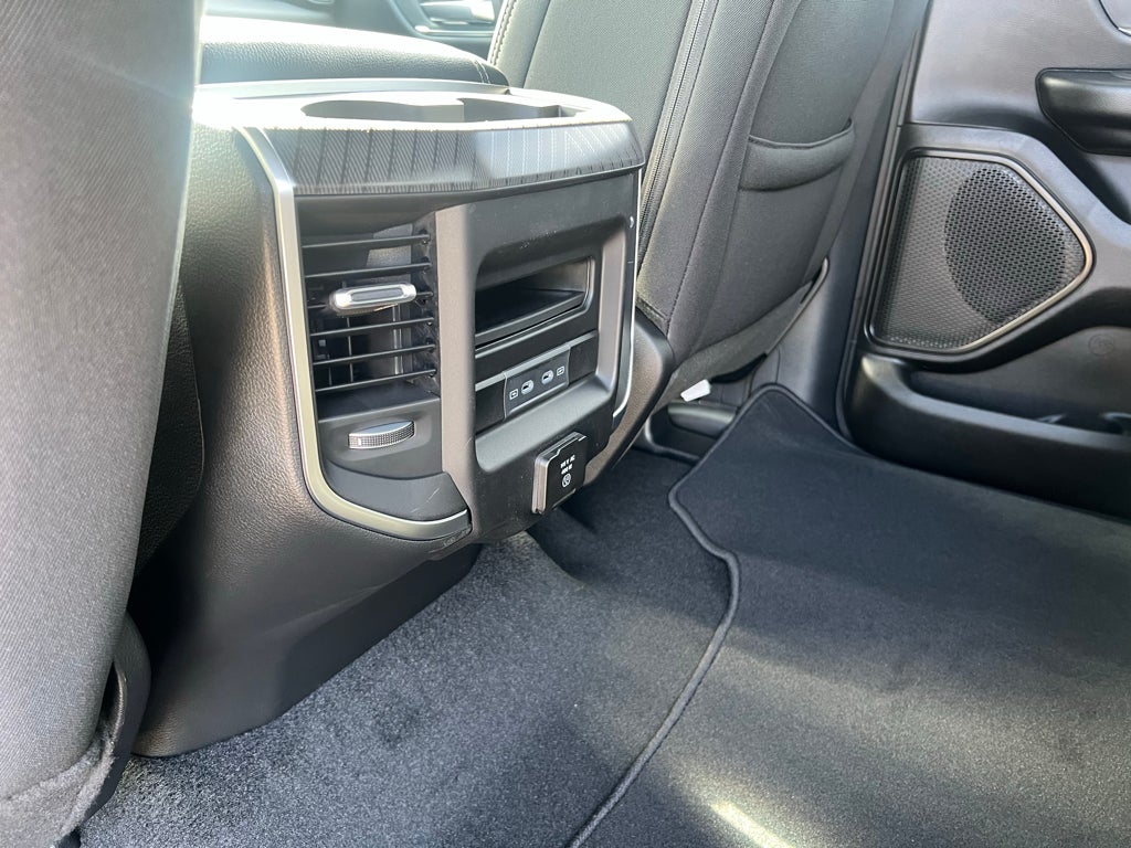 2027 RAM 1500 RAM 1500 BIG HORN CREW CAB 4X2 5'7' BOX