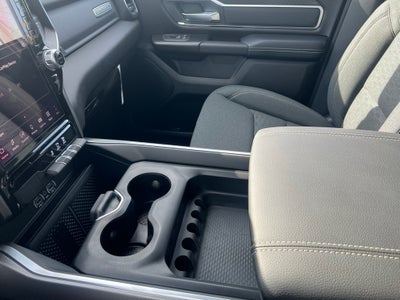 2027 RAM 1500 RAM 1500 BIG HORN CREW CAB 4X2 5'7' BOX