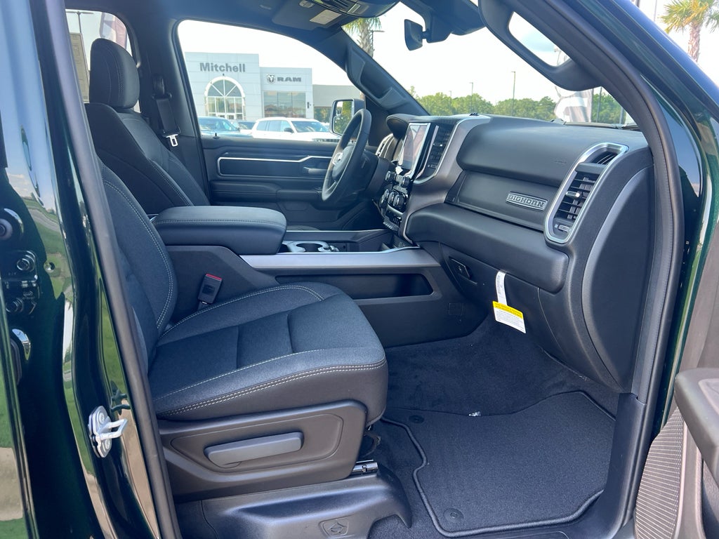 2026 RAM 1500 RAM 1500 BIG HORN CREW CAB 4X2 5'7' BOX