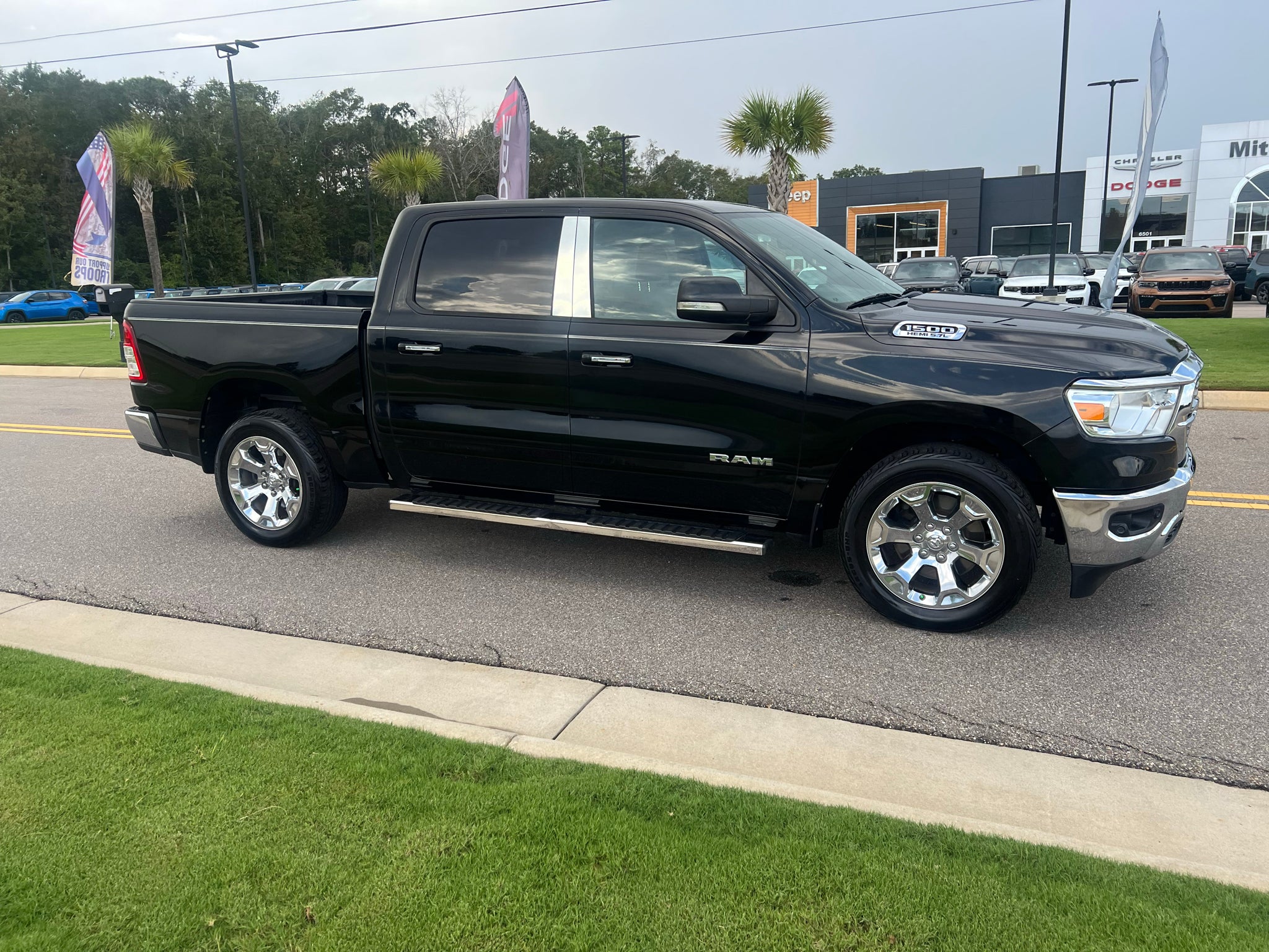 2019 RAM 1500 Big Horn/Lone Star Crew Cab 4x2 5'7' Box