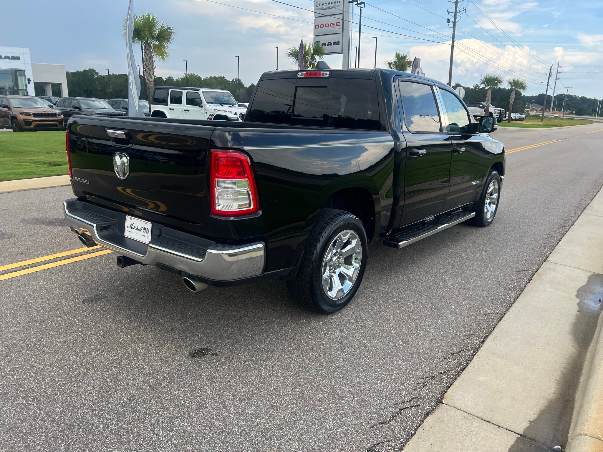 2019 RAM 1500 Big Horn/Lone Star Crew Cab 4x2 5'7' Box