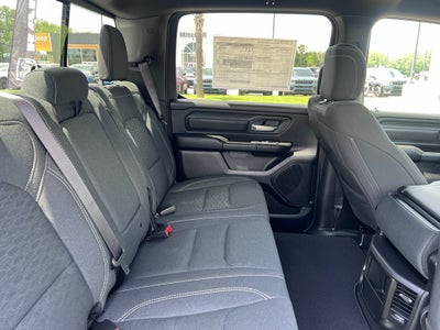 2026 RAM 1500 RAM 1500 EXPRESS CREW CAB 4X2 5'7' BOX