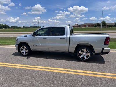 2026 RAM 1500 RAM 1500 EXPRESS CREW CAB 4X2 5'7' BOX