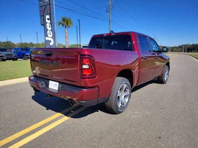 2026 RAM 1500 RAM 1500 EXPRESS CREW CAB 4X2 5'7' BOX