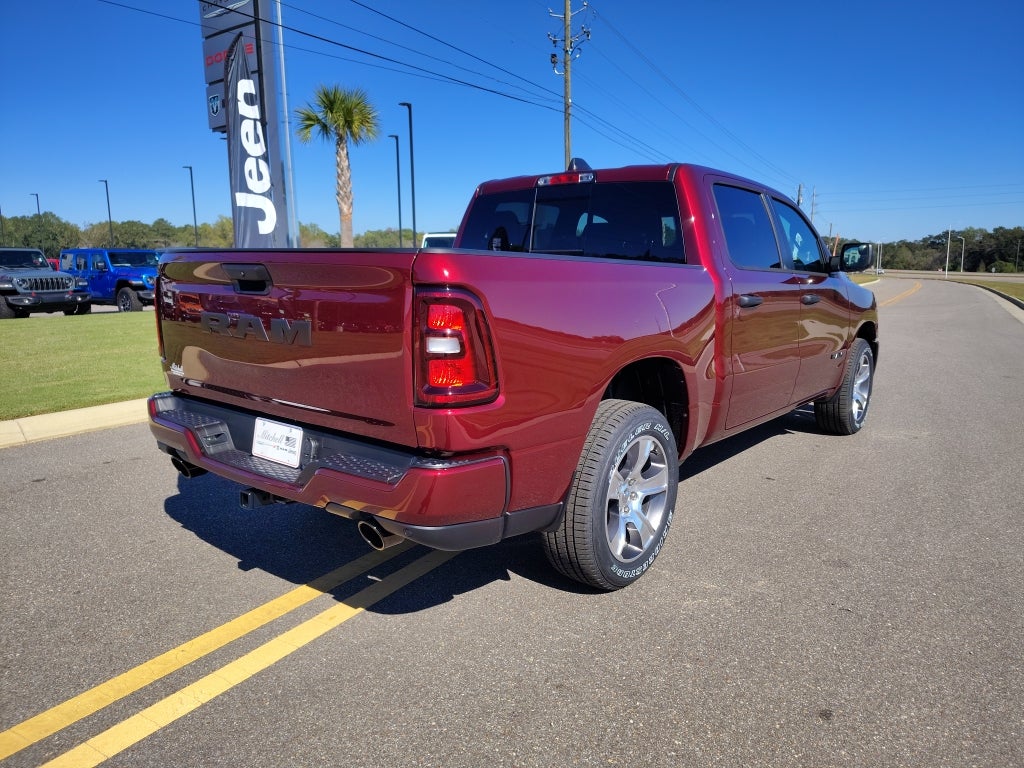 2026 RAM 1500 RAM 1500 EXPRESS CREW CAB 4X2 5'7' BOX