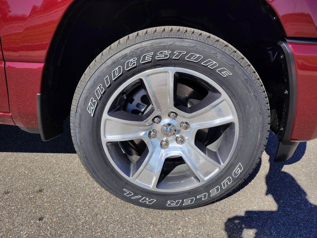 2026 RAM 1500 RAM 1500 EXPRESS CREW CAB 4X2 5'7' BOX