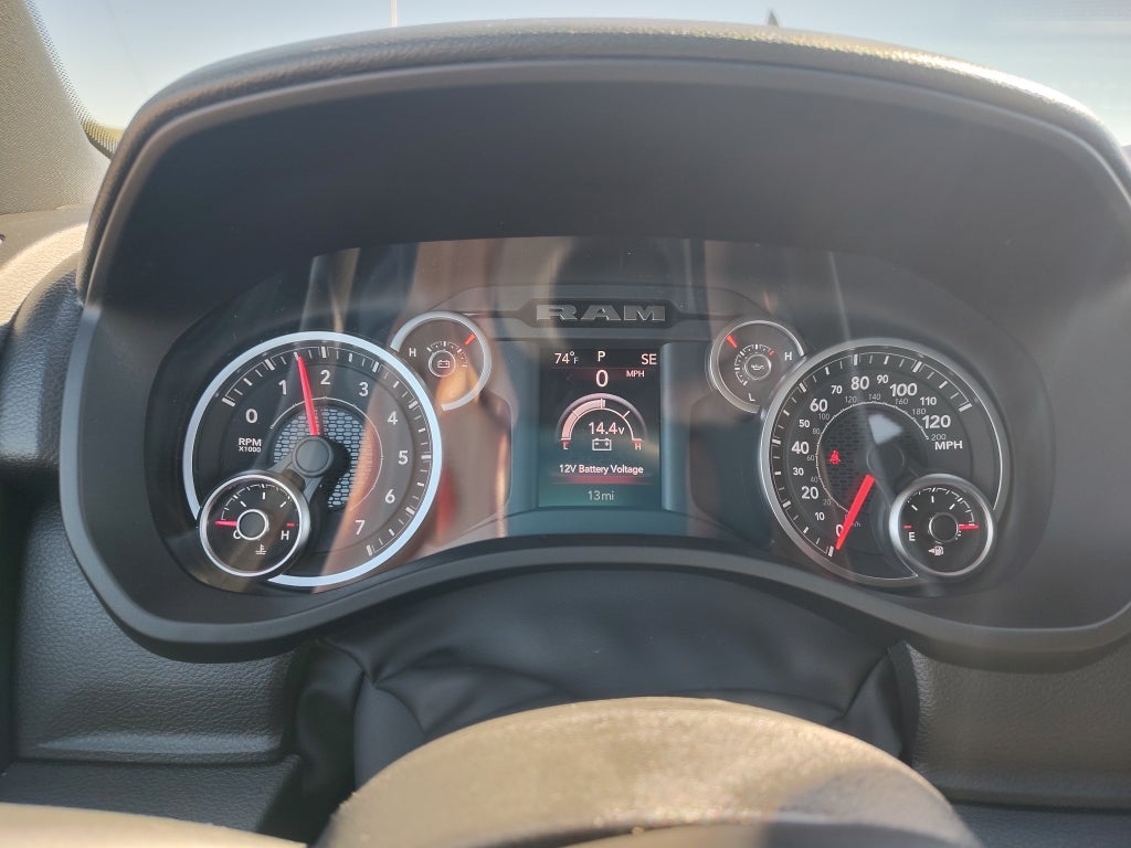 2026 RAM 1500 RAM 1500 EXPRESS CREW CAB 4X2 5'7' BOX