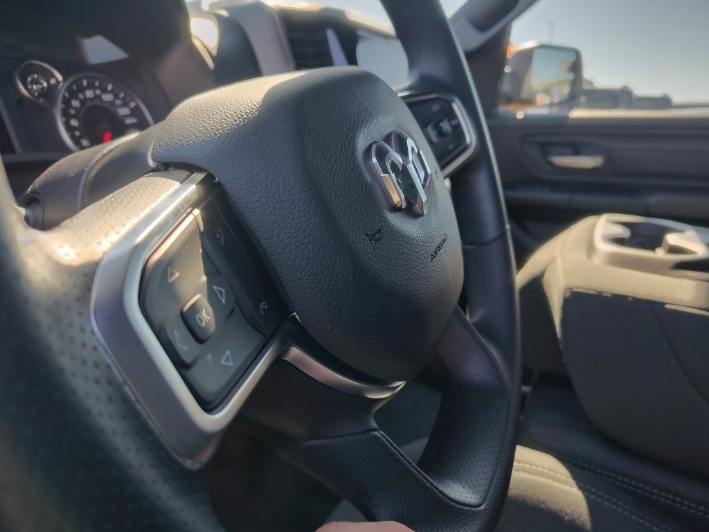 2026 RAM 1500 RAM 1500 EXPRESS CREW CAB 4X2 5'7' BOX