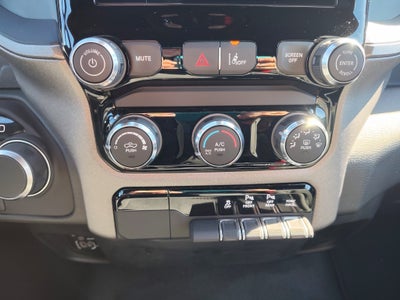 2026 RAM 1500 RAM 1500 EXPRESS CREW CAB 4X2 5'7' BOX