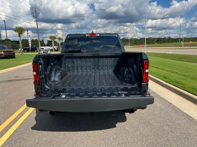 2027 RAM 1500 RAM 1500 EXPRESS CREW CAB 4X2 5'7' BOX