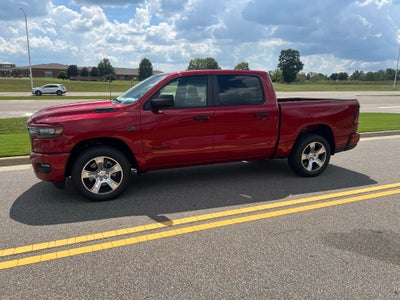 2027 RAM 1500 RAM 1500 EXPRESS CREW CAB 4X2 5'7' BOX