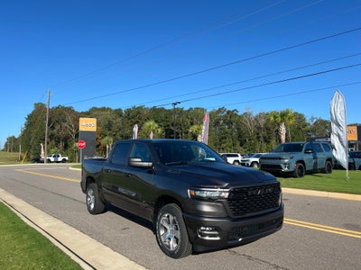 2027 RAM 1500 RAM 1500 EXPRESS CREW CAB 4X2 5'7' BOX