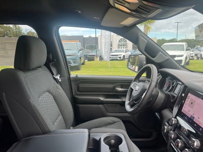 2027 RAM 1500 RAM 1500 EXPRESS CREW CAB 4X2 5'7' BOX