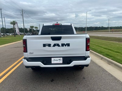 2027 RAM 1500 RAM 1500 EXPRESS CREW CAB 4X2 5'7' BOX