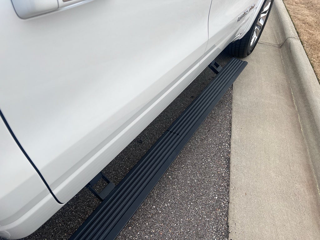 2019 RAM 1500 Longhorn Crew Cab 4x2 5'7' Box