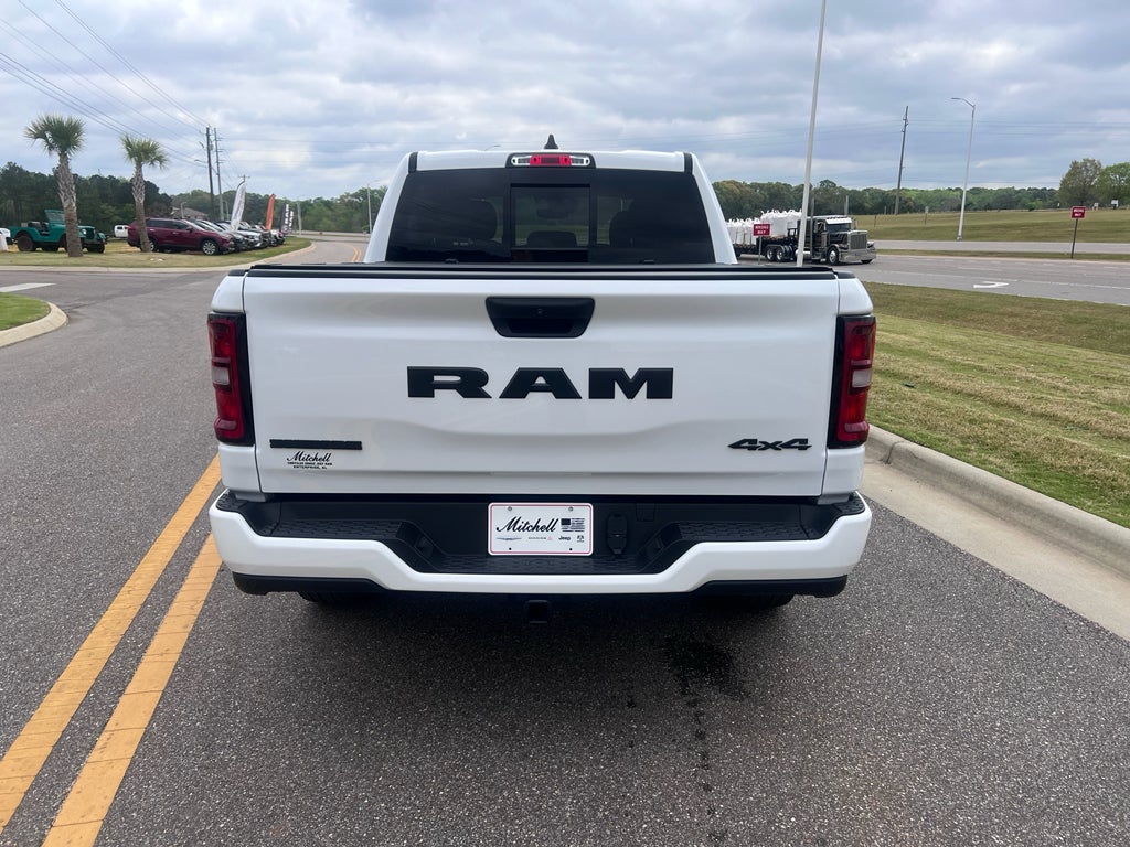 2025 RAM 1500 Big Horn Crew Cab 4x4 5'7' Box