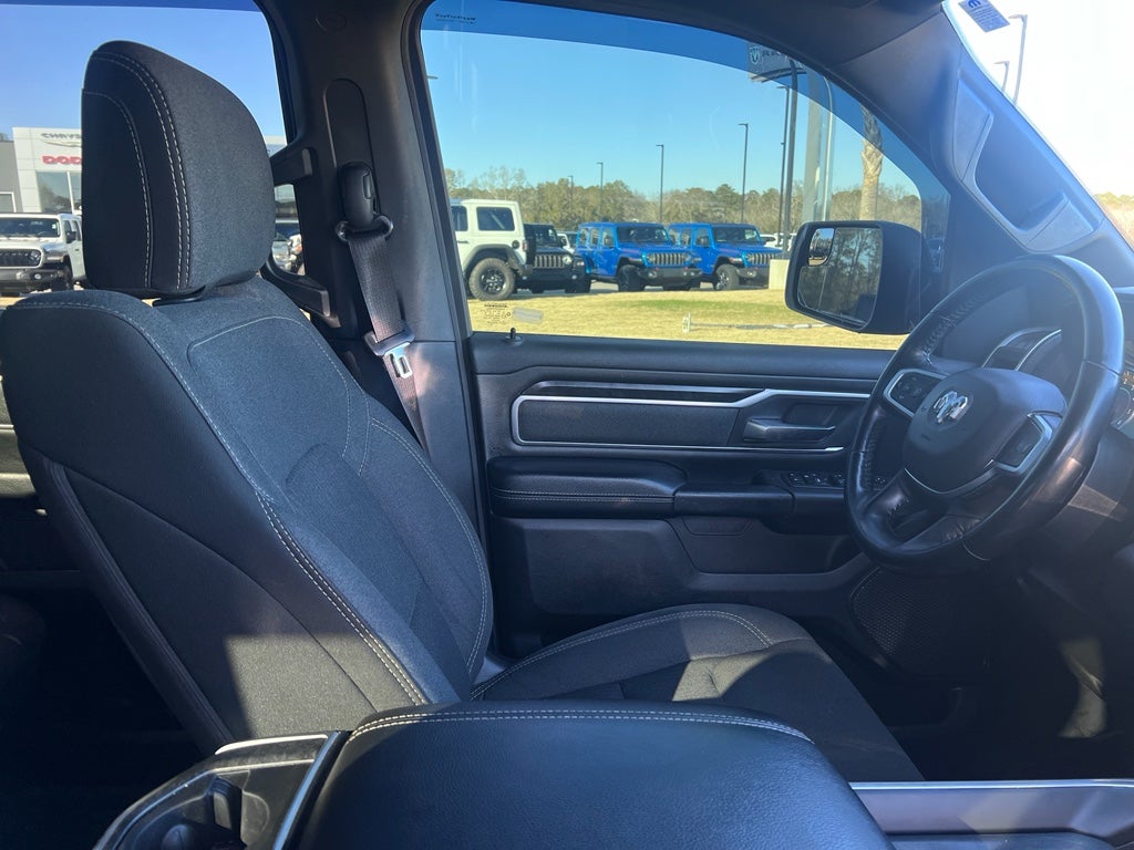 2021 RAM 1500 Big Horn Crew Cab 4x4 5'7' Box
