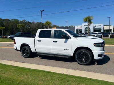 2027 RAM 1500 RAM 1500 EXPRESS CREW CAB 4X4 5'7' BOX