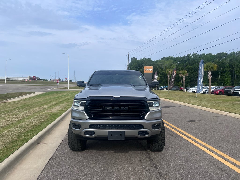 2023 RAM 1500 Laramie Crew Cab 4x4 5'7' Box
