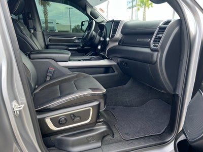 2023 RAM 1500 Laramie Crew Cab 4x4 5'7' Box