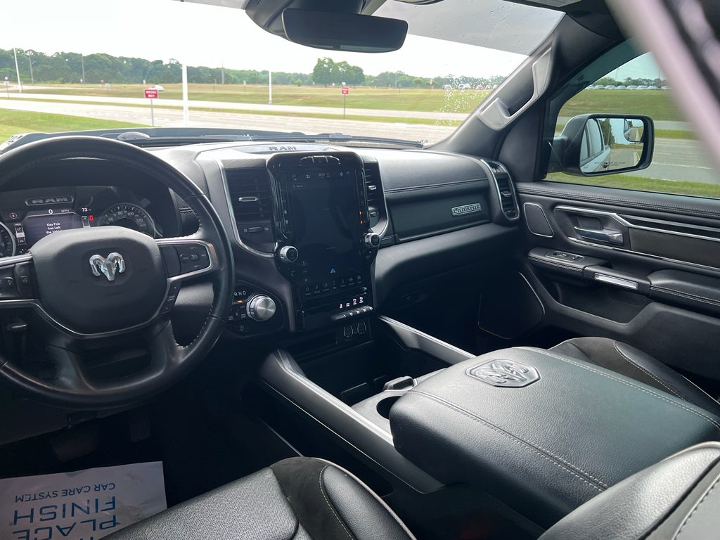 2023 RAM 1500 Laramie Crew Cab 4x4 5'7' Box