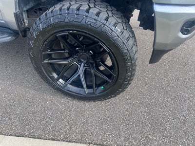 2023 RAM 1500 Laramie Crew Cab 4x4 5'7' Box