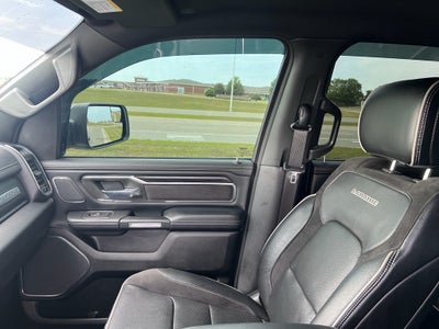2023 RAM 1500 Laramie Crew Cab 4x4 5'7' Box