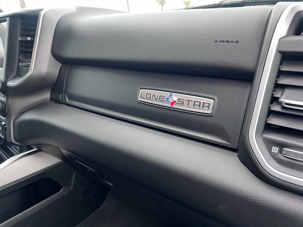 2022 RAM 1500 Lone Star Quad Cab 4x4 6'4' Box