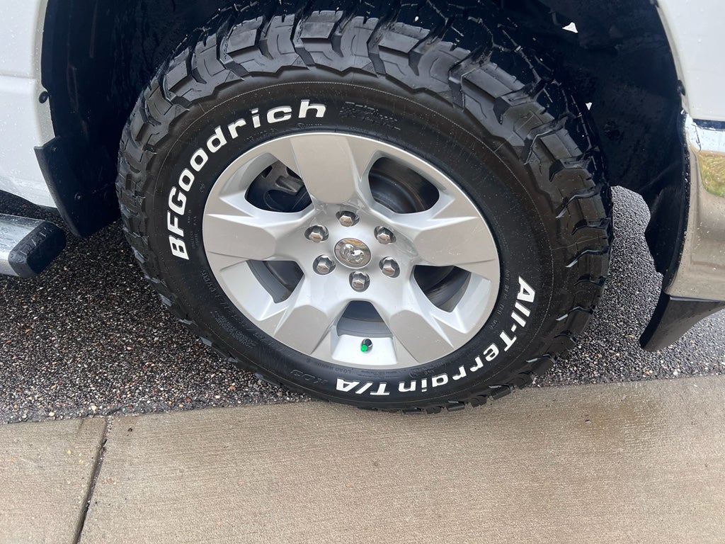 2022 RAM 1500 Lone Star Quad Cab 4x4 6'4' Box