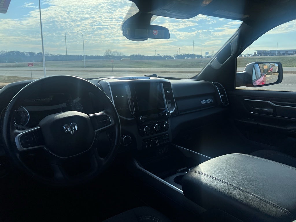 2022 RAM 1500 Big Horn Quad Cab 4x4 6'4' Box