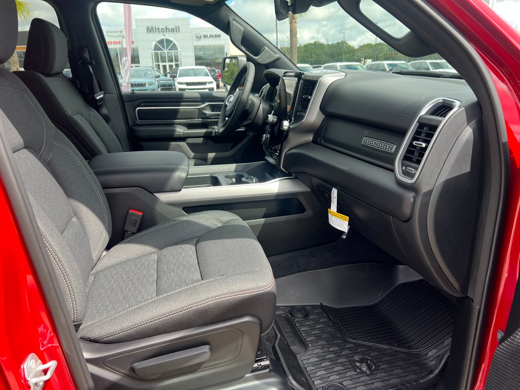 2027 RAM 1500 RAM 1500 BIG HORN CREW CAB 4X4 5'7' BOX