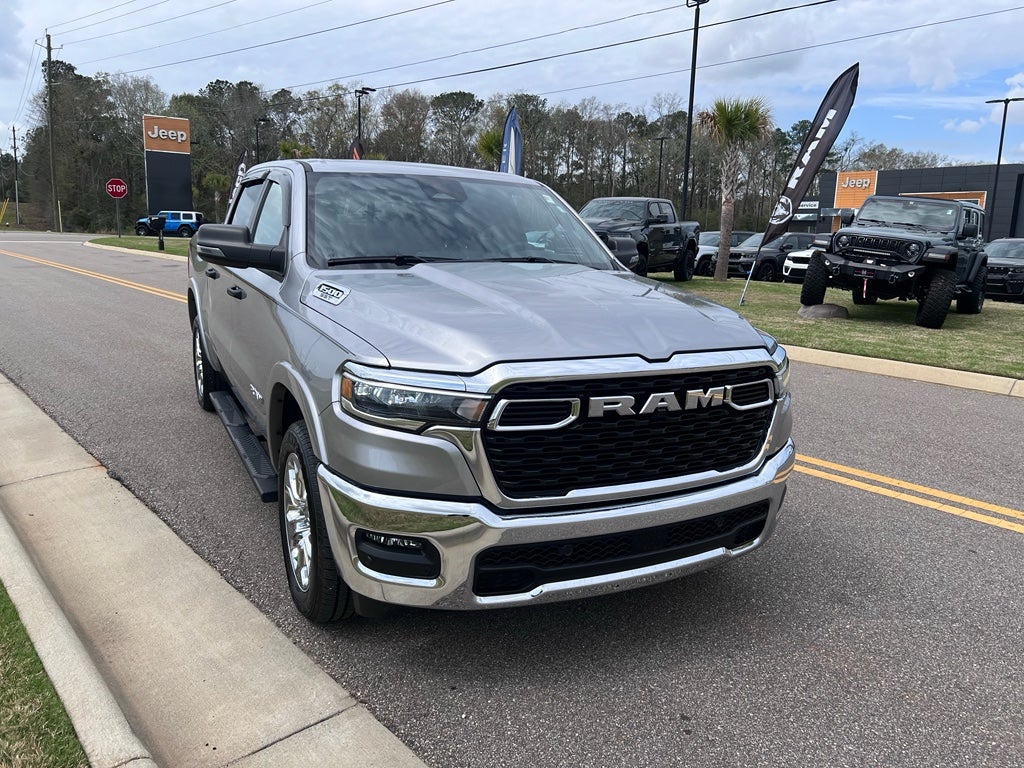 2025 RAM 1500 Big Horn Crew Cab 4x4 5'7' Box
