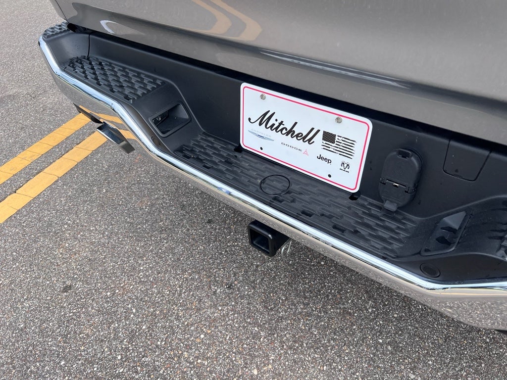 2025 RAM 1500 Big Horn Crew Cab 4x4 5'7' Box