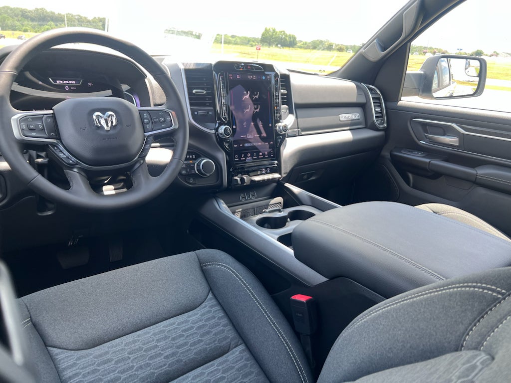 2026 RAM 1500 RAM 1500 BIG HORN CREW CAB 4X4 5'7' BOX