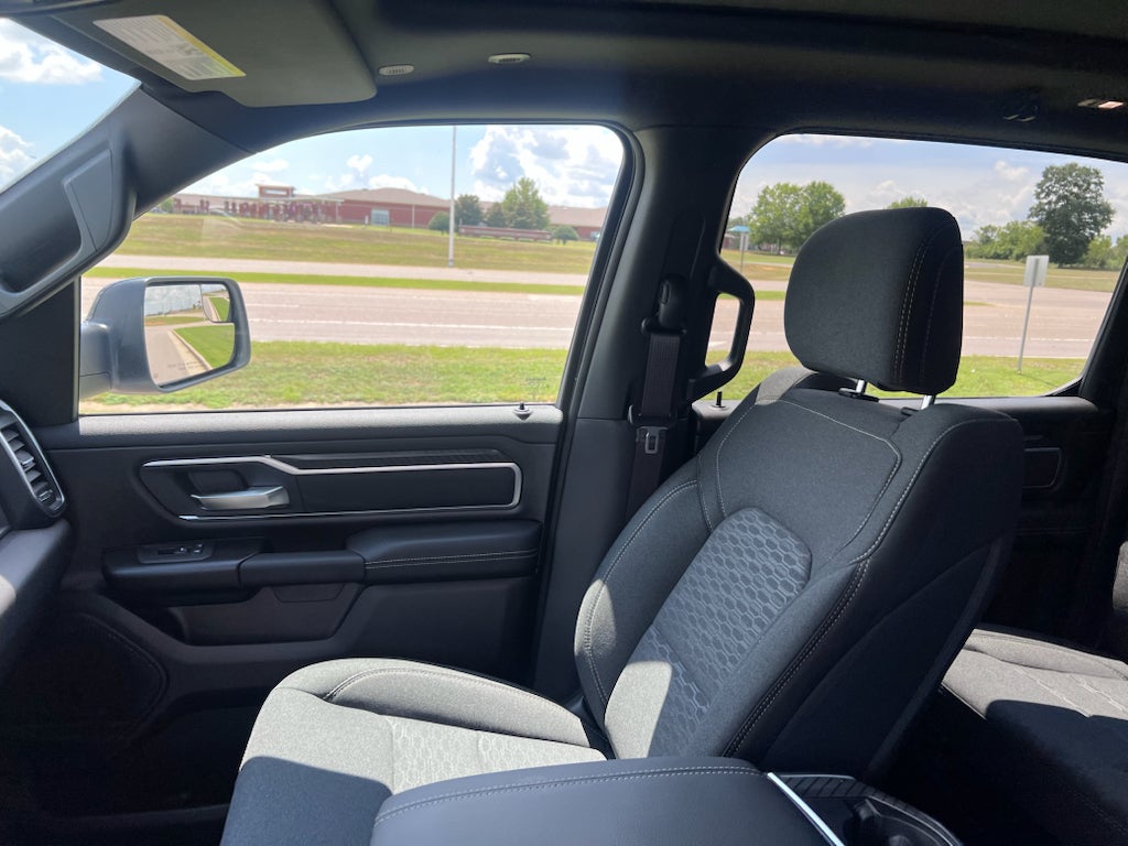 2026 RAM 1500 RAM 1500 BIG HORN CREW CAB 4X4 5'7' BOX
