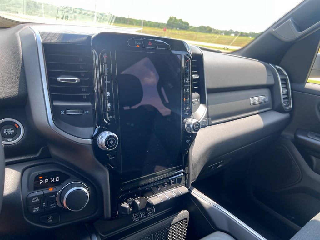 2026 RAM 1500 RAM 1500 BIG HORN CREW CAB 4X4 5'7' BOX