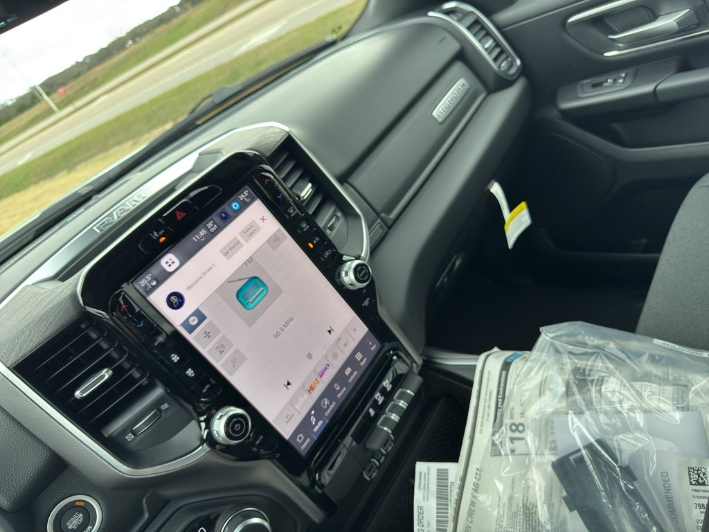 2026 RAM 1500 RAM 1500 BIG HORN CREW CAB 4X4 5'7' BOX