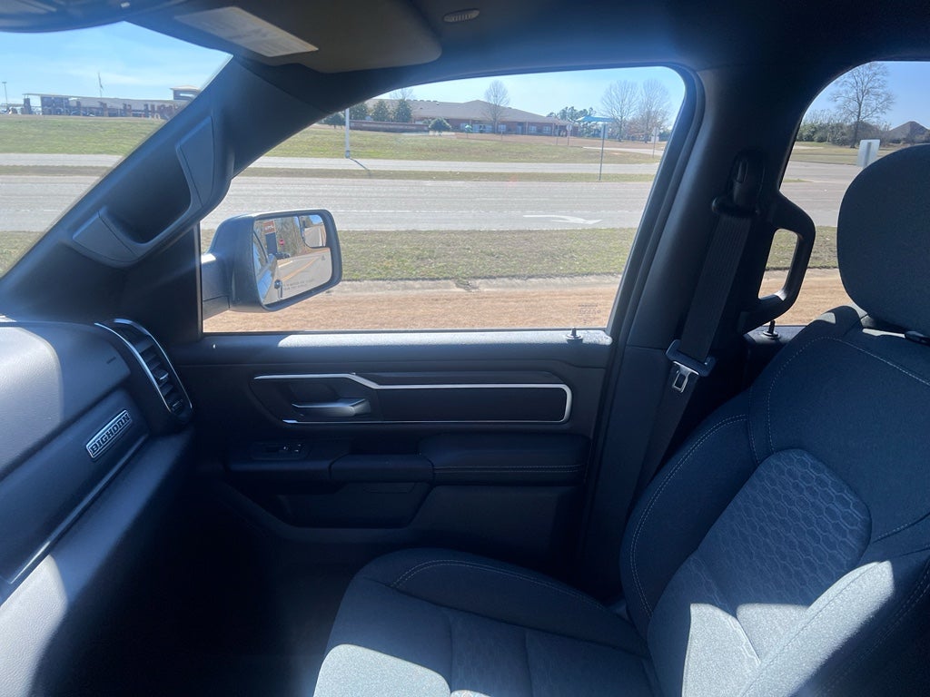 2026 RAM 1500 Big Horn Crew Cab 4x4 5'7' Box