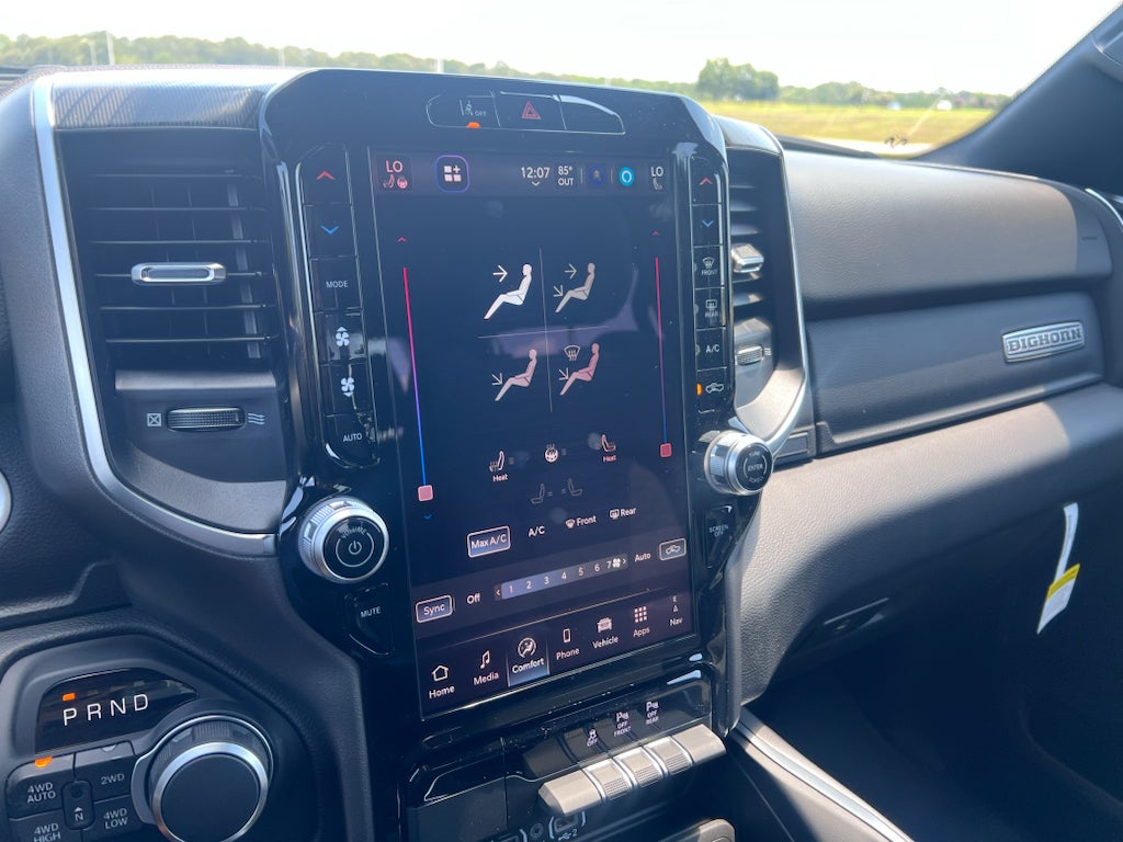 2026 RAM 1500 RAM 1500 BIG HORN CREW CAB 4X4 5'7' BOX