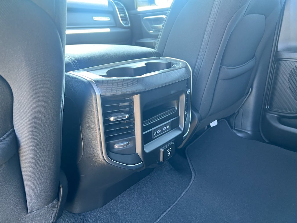 2026 RAM 1500 Big Horn Crew Cab 4x4 5'7' Box