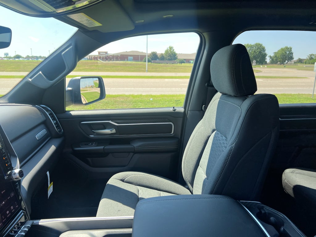 2026 RAM 1500 Big Horn Crew Cab 4x4 5'7' Box