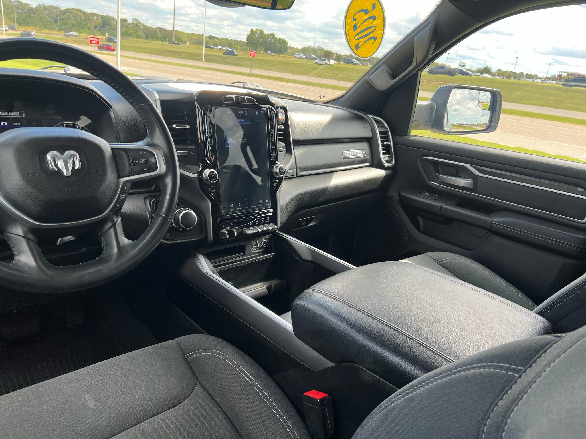 2023 RAM 1500 Big Horn Crew Cab 4x4 5'7' Box