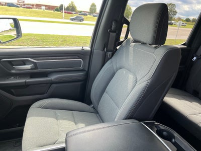 2023 RAM 1500 Big Horn Crew Cab 4x4 5'7' Box