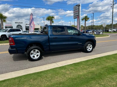 2023 RAM 1500 Big Horn Crew Cab 4x4 5'7' Box