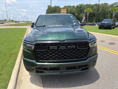 2026 RAM 1500 RAM 1500 EXPRESS CREW CAB 4X4 5'7' BOX